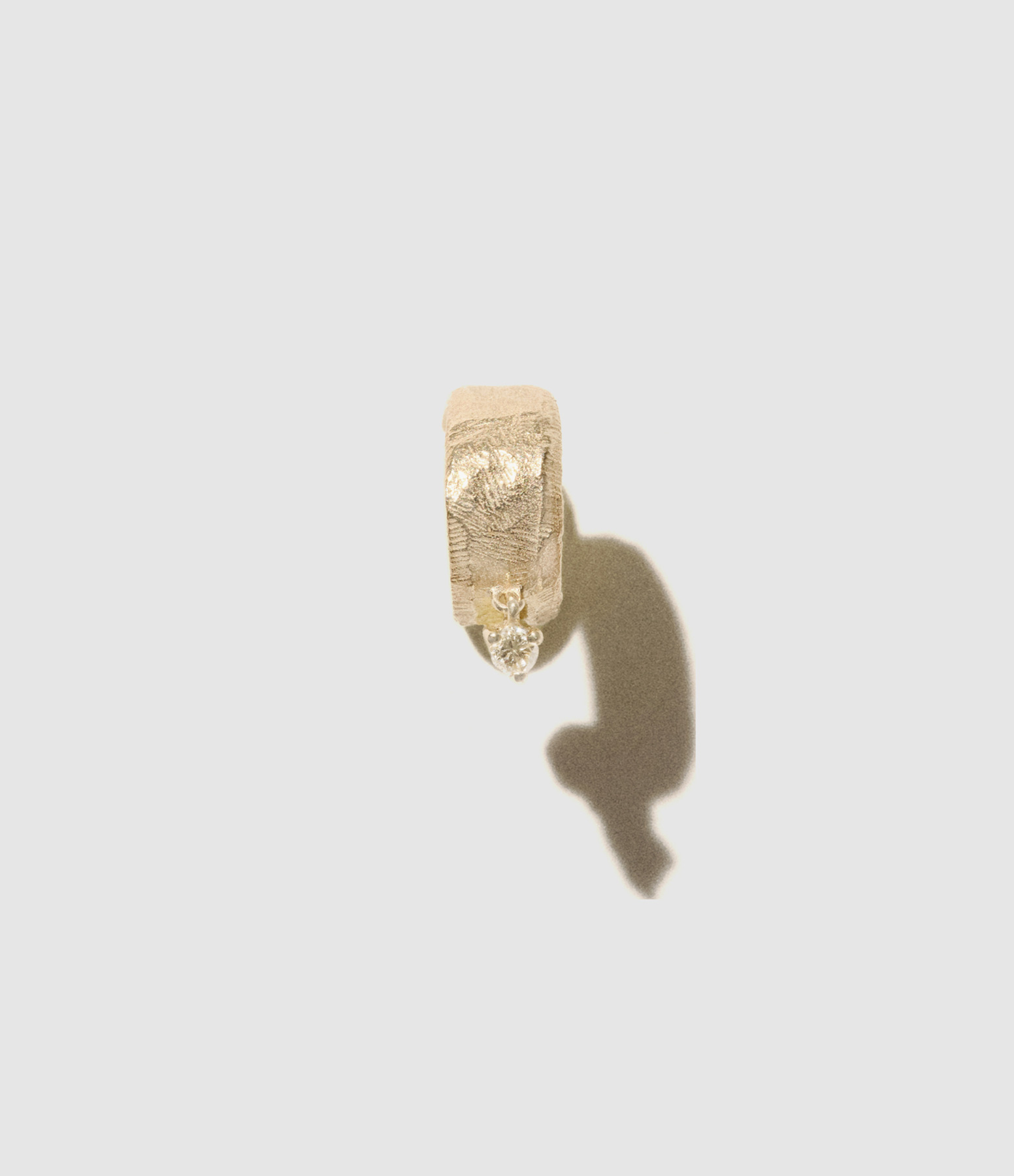 Boucle d'oreille Gaby n°1 Diamants Or Jaune, vendue à l'unité
