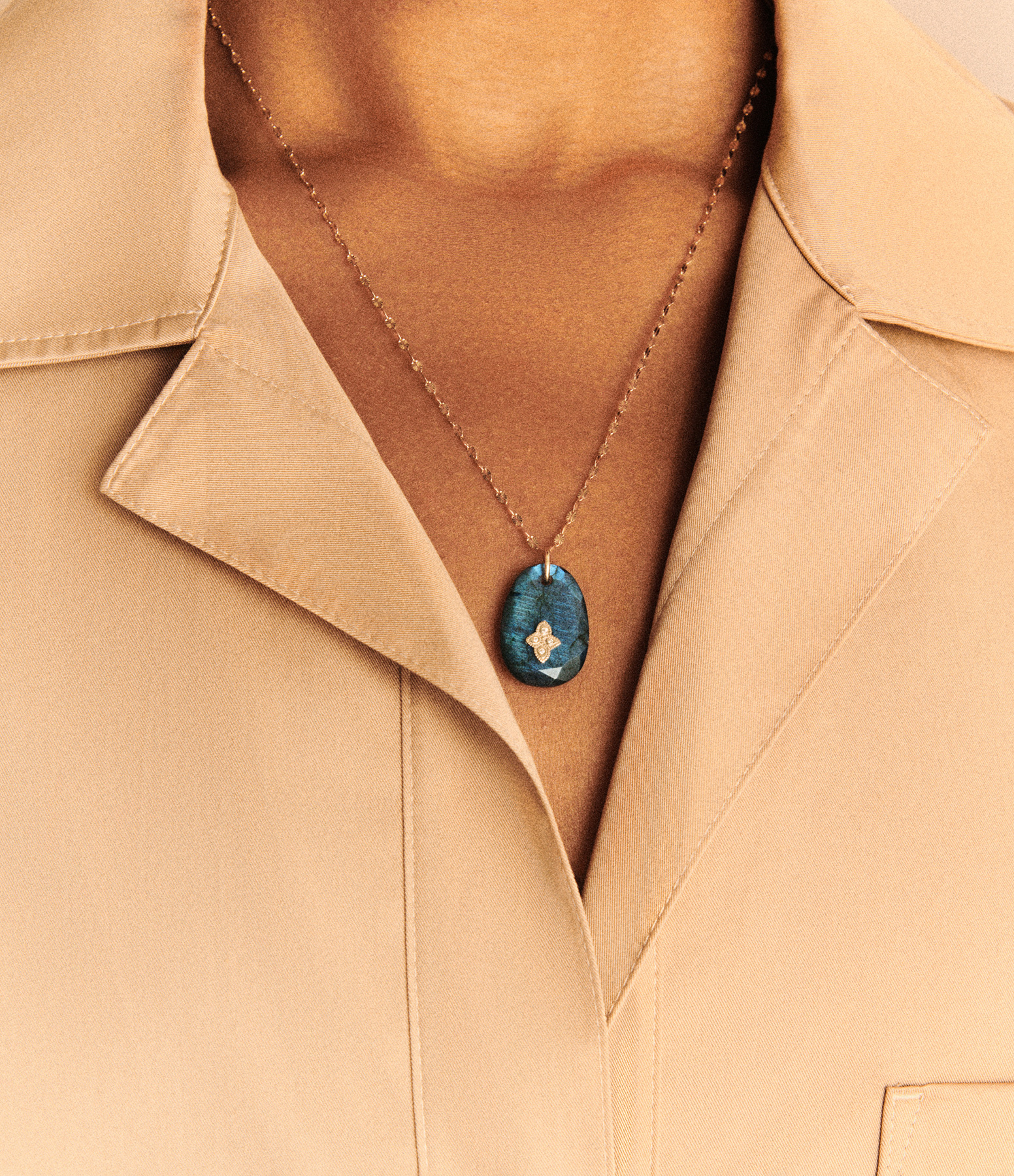 Collier Gaia n°1 Labradorite