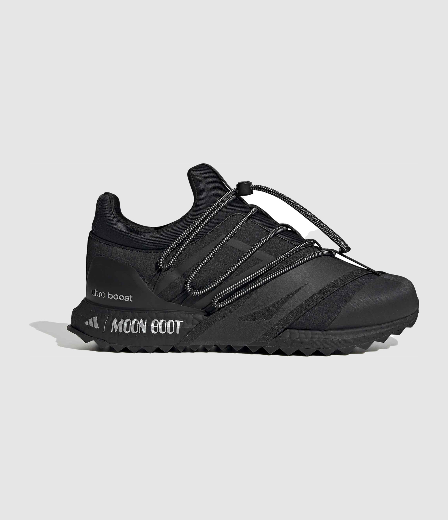 Baskets Ub Cblack Blkref Selure Ace, Collaboration Adidas x Moonboot