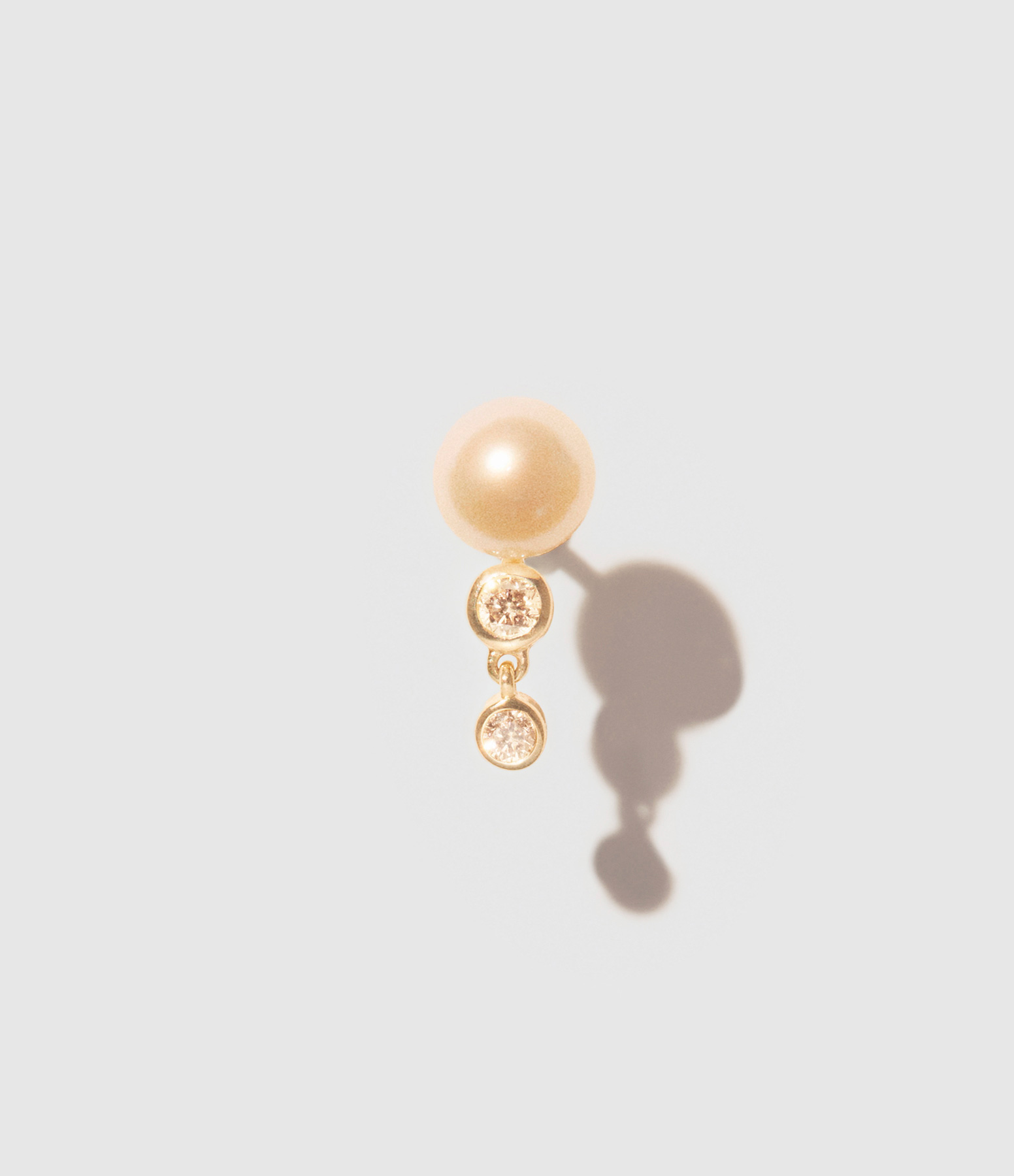 Boucle d'oreille Martha N°1 Perle Blanc (vendue à l'unité)