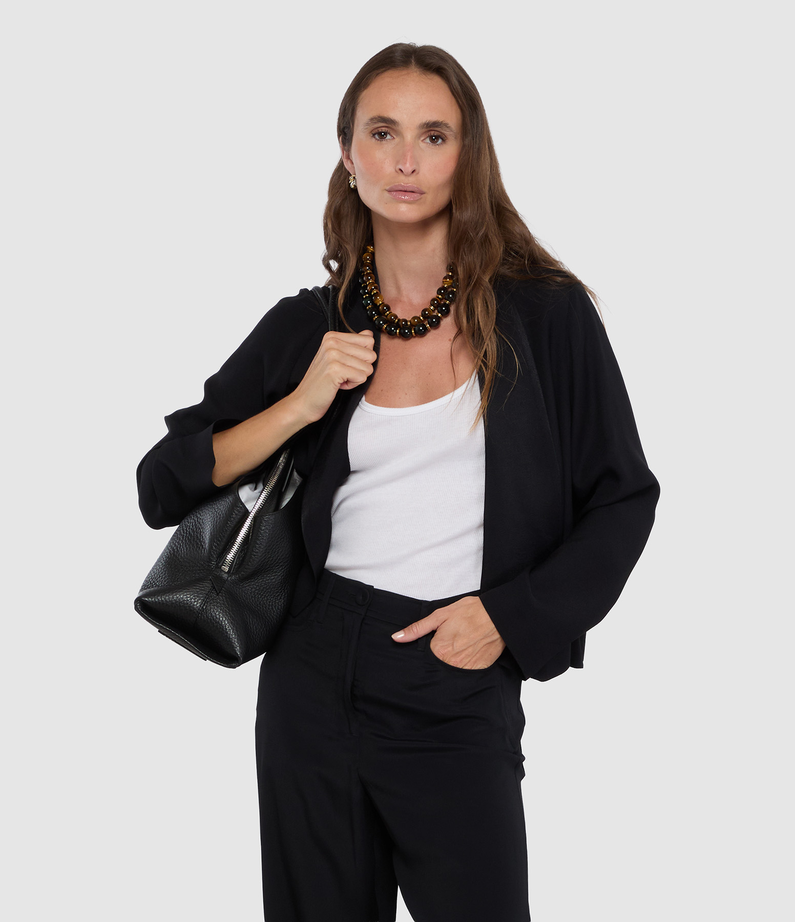 Veste Nisi Nero