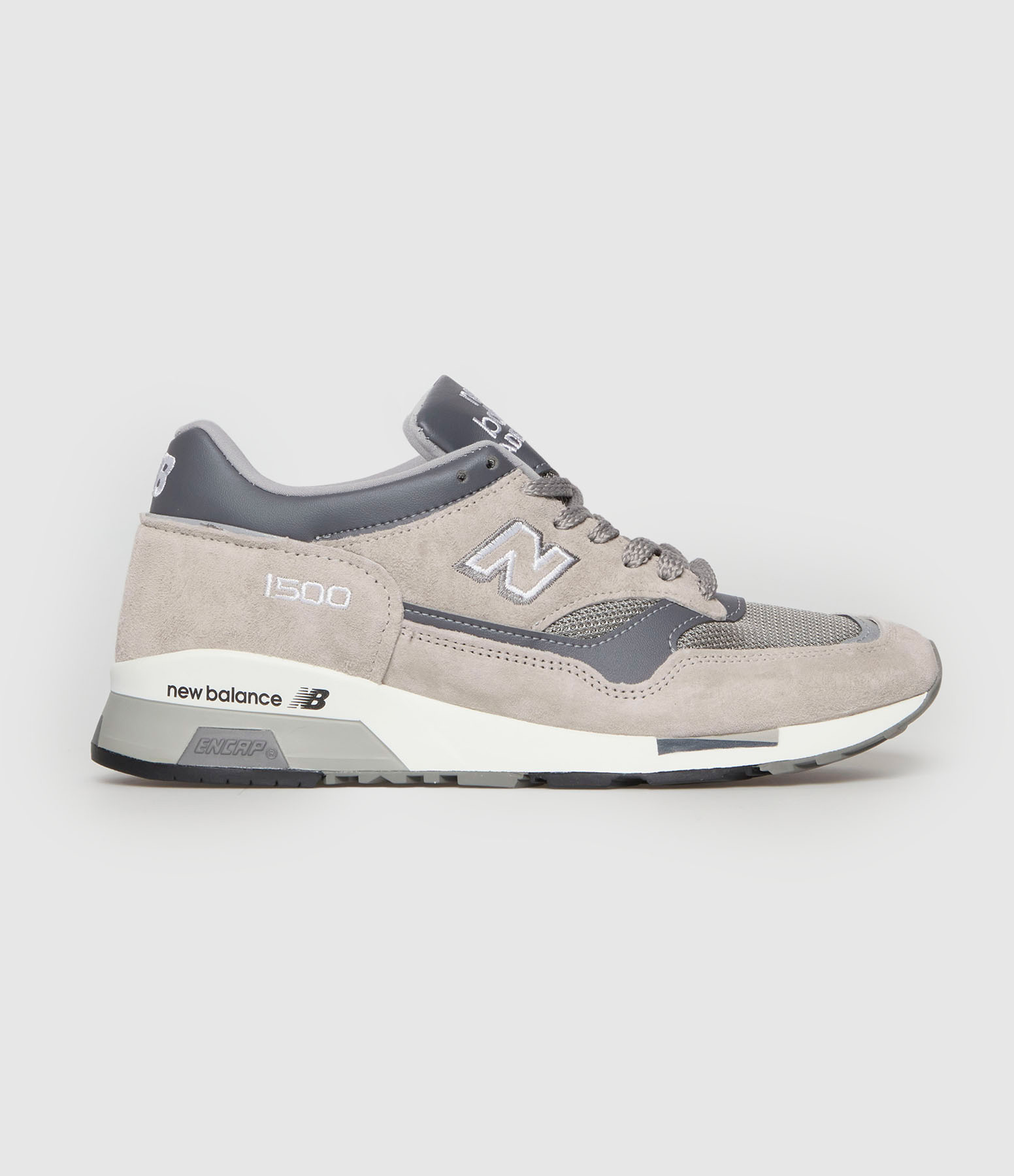 Baskets MADE in UK 1500 Suede Grey