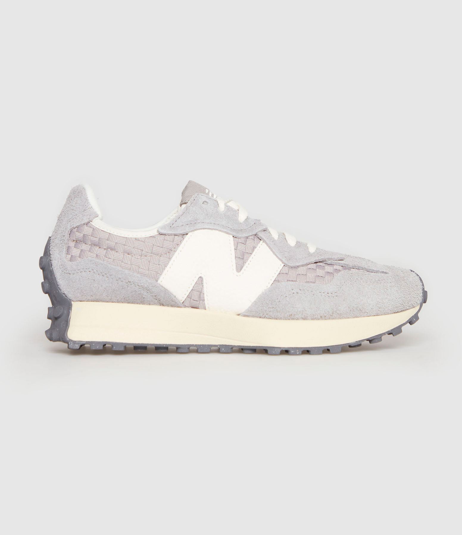 Baskets 327 Suede Team Away Grey