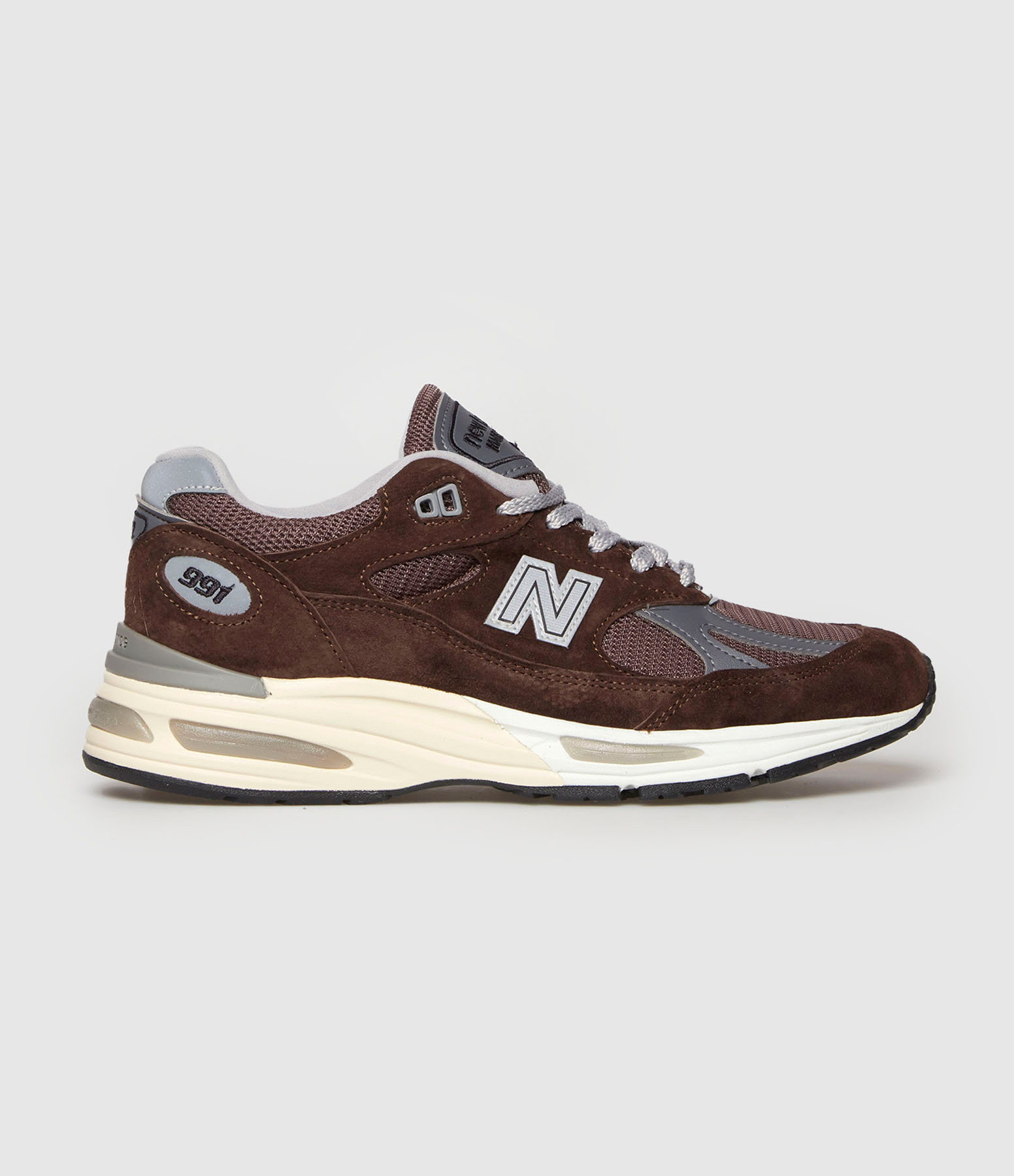 Baskets 991 Suede Pinecone