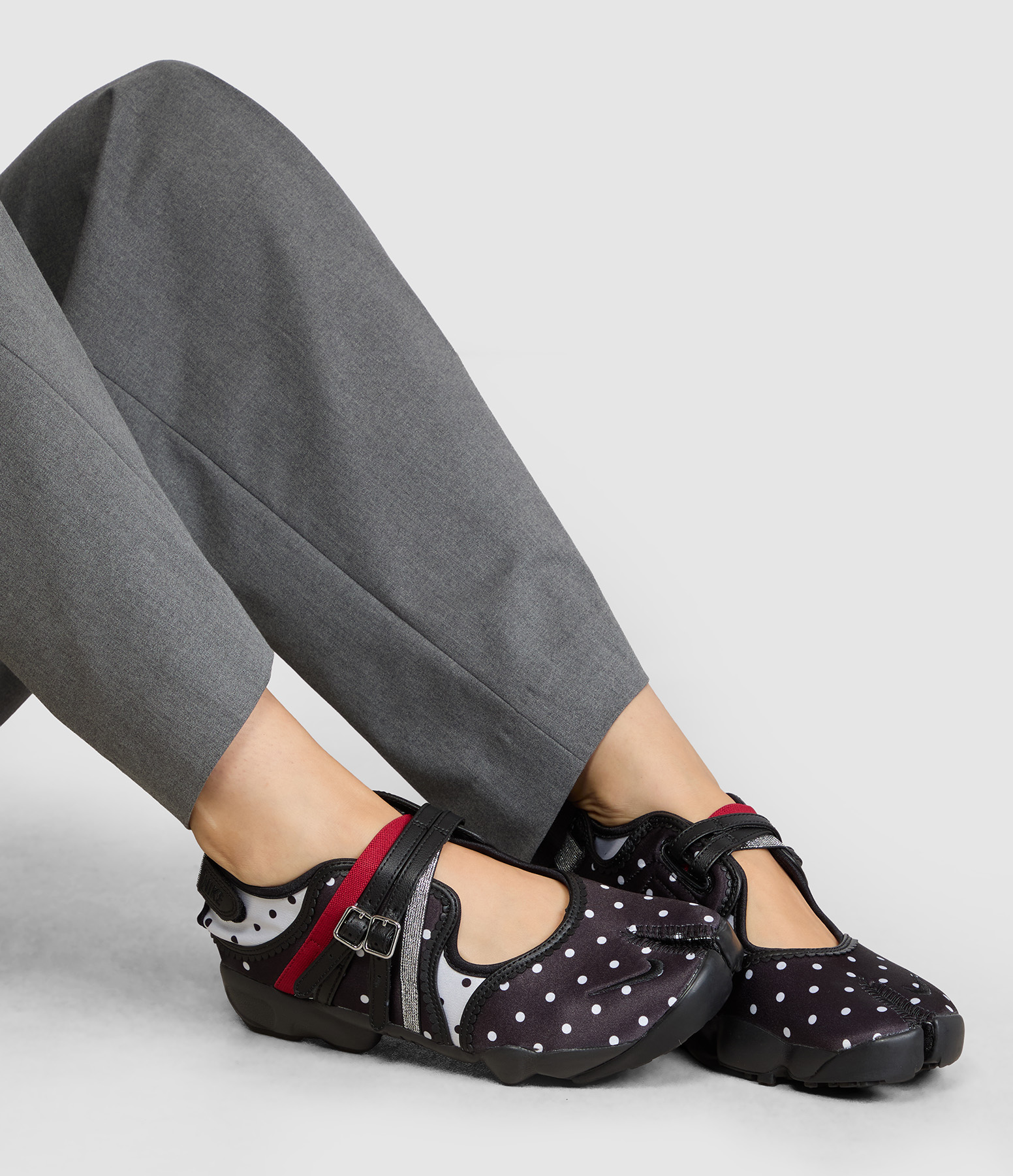 Baskets Air Rift Black/Black-Black-Metallic Silver-Univ Red-White