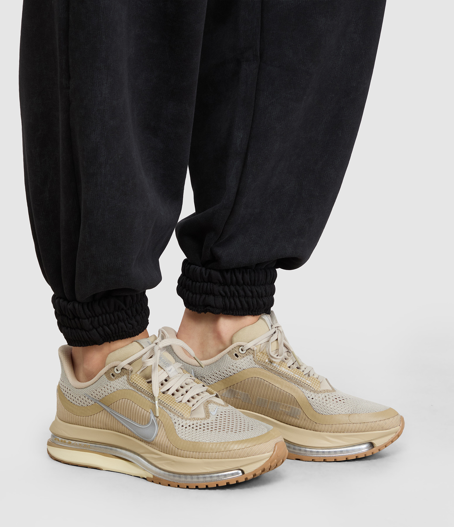 Baskets Pegasus Premium Homme Ess Desert Khaki Metallic Silverlight Khaki Filbert Gum Light Brown