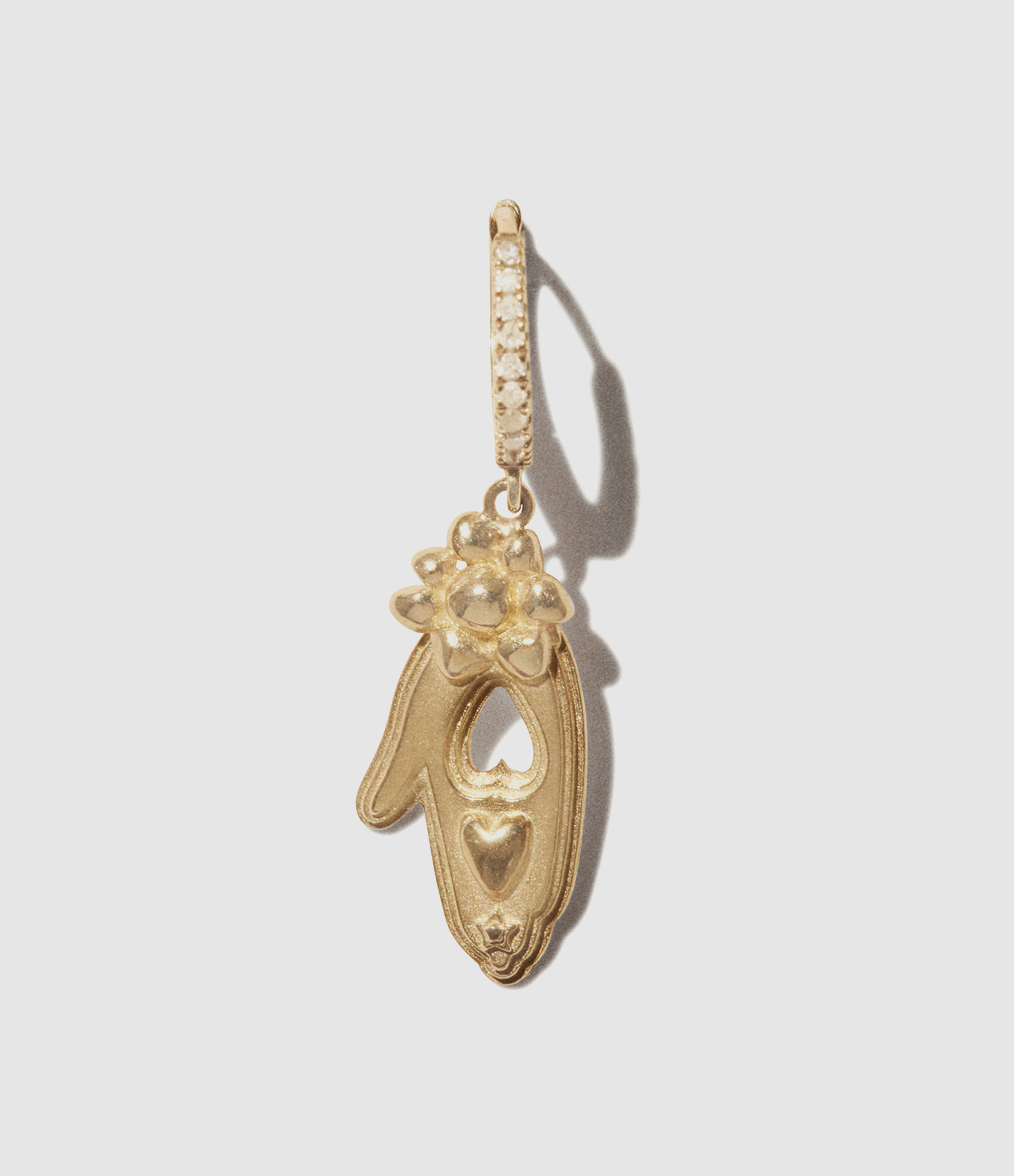 Boucle d'oreille Palerme Main Diamant Or Jaune (vendue à l'unité)
