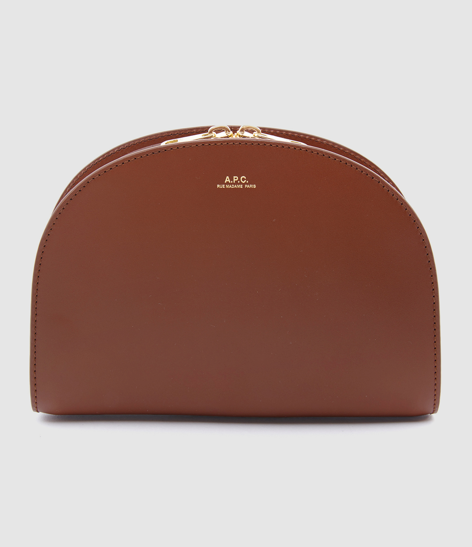 A.P.C. Sac Clutch DemiLune Cuir Noisette