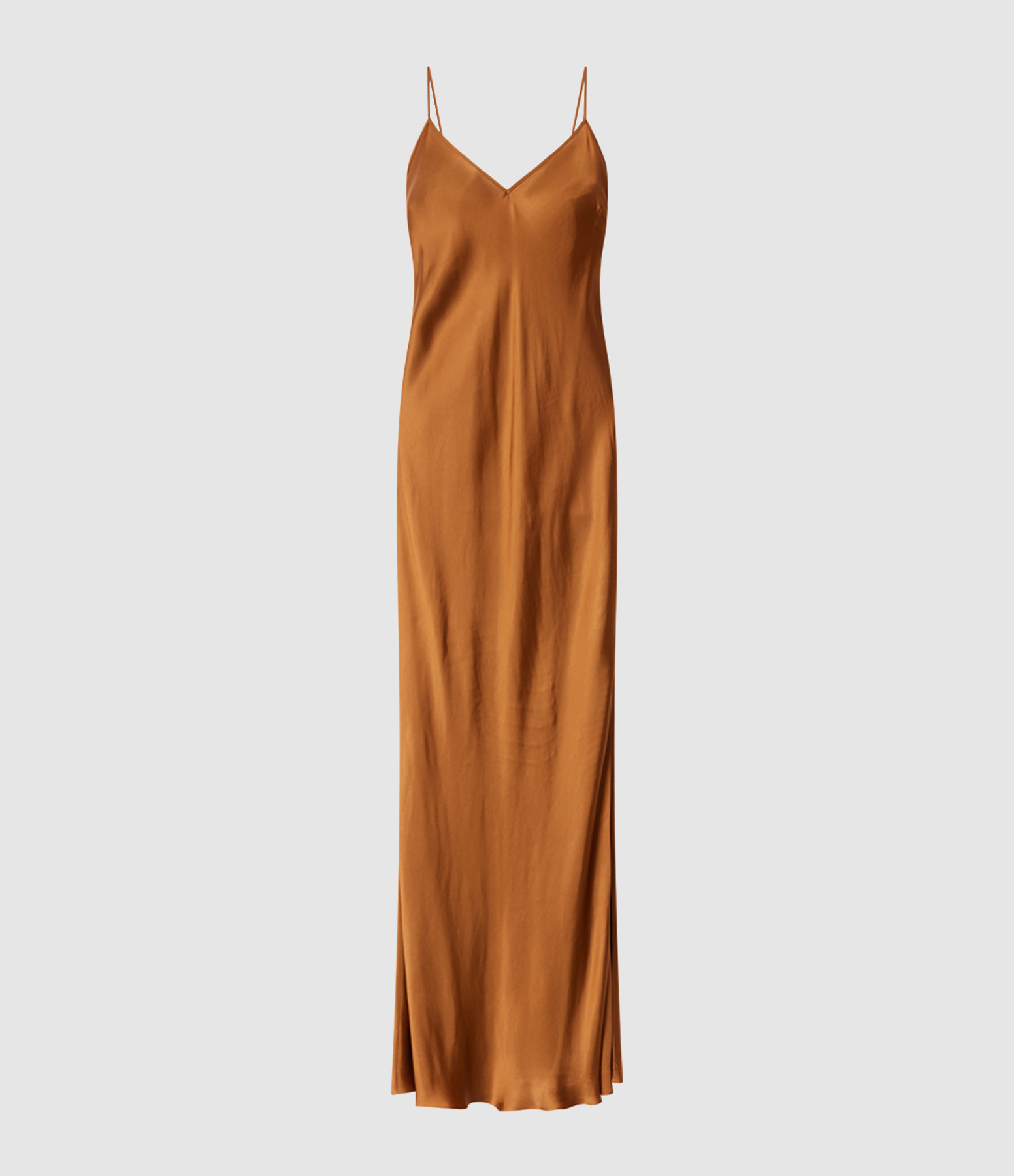 Robe Nevana Caramel, Vestiaire
