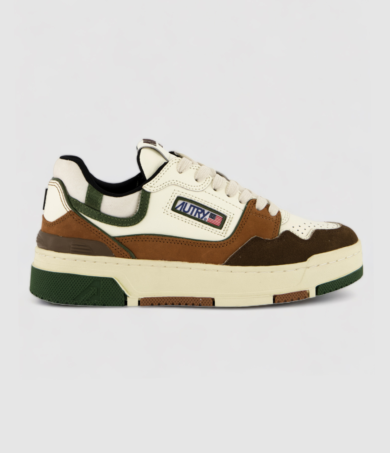 Baskets CLC Daim Marron, Militaire