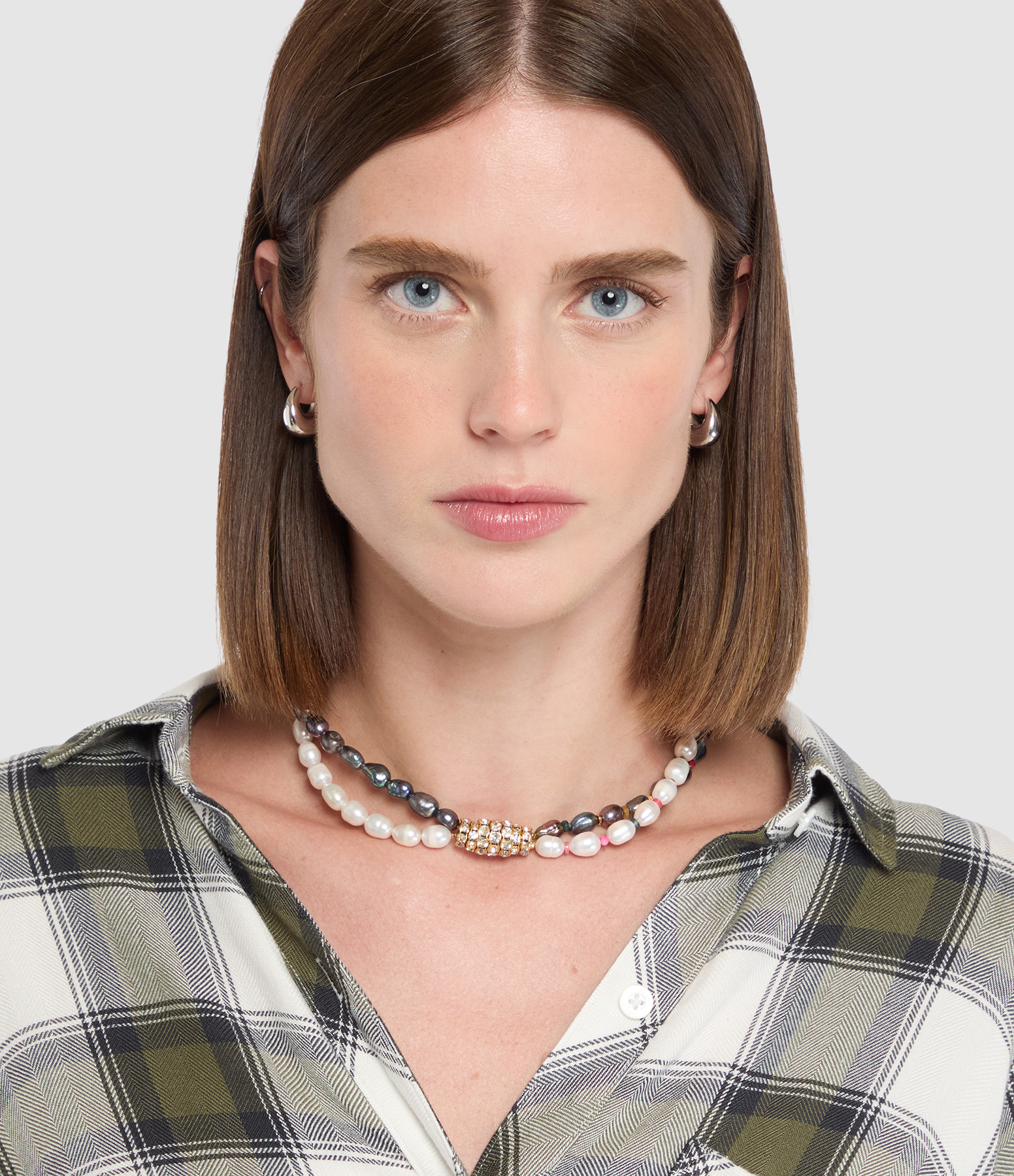 Collier Madame Blanc et Noir