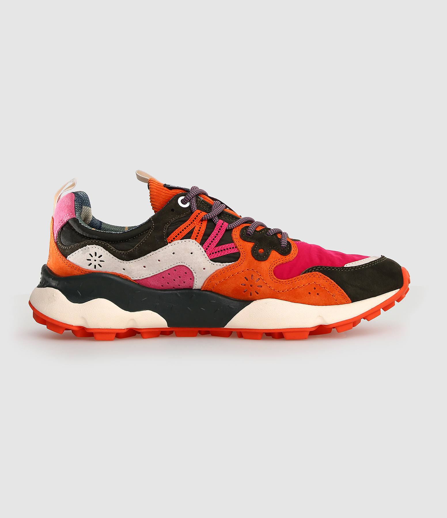 Baskets Yamano 3 Pink Kaki, Collaboration Barbour x Flower Mountain