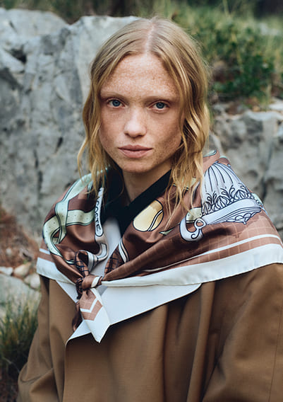 Foulard Elderton, Collection Défilé AH25